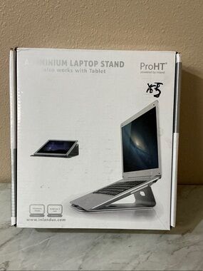 Aluminum Laptop Stand in Silver — Ergonomic Elevated Support